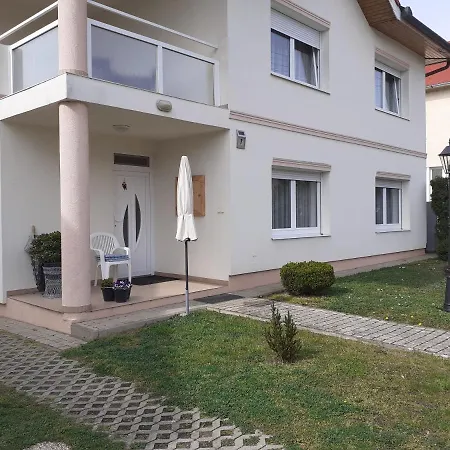 Venus Homestay szállás *